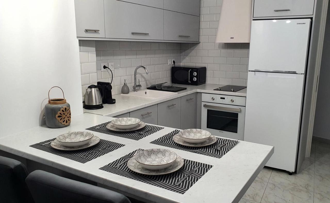 Apartament Alexandra'S Boutique House Triovasálos Zewnętrze zdjęcie