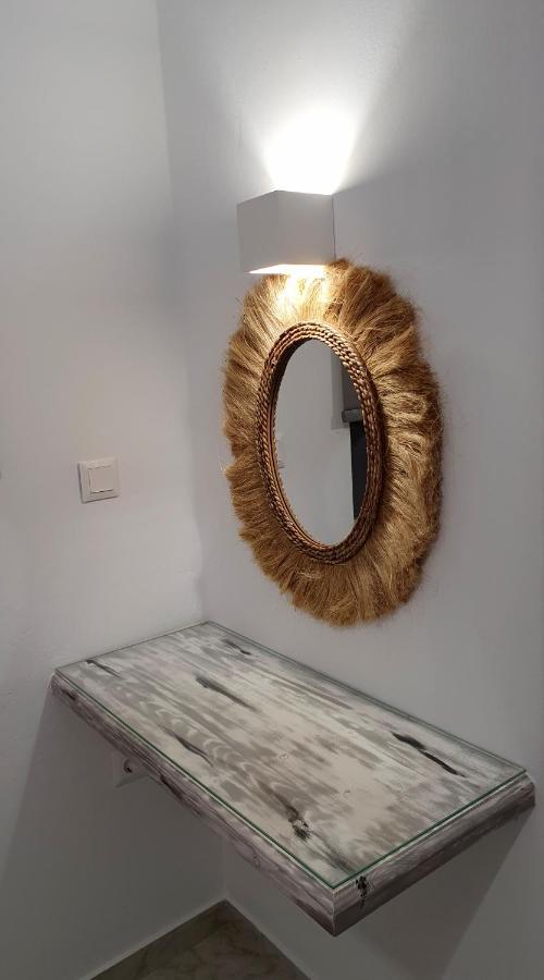 Apartament Alexandra'S Boutique House Triovasálos Zewnętrze zdjęcie