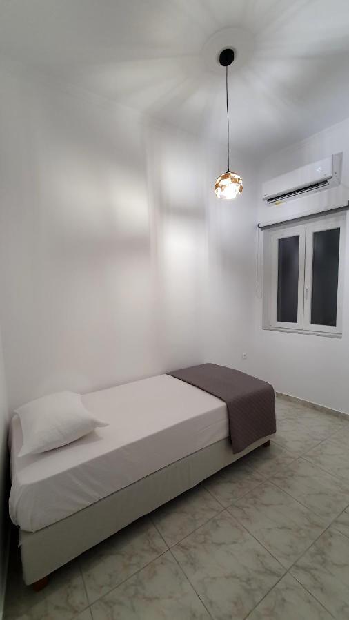 Apartament Alexandra'S Boutique House Triovasálos Zewnętrze zdjęcie